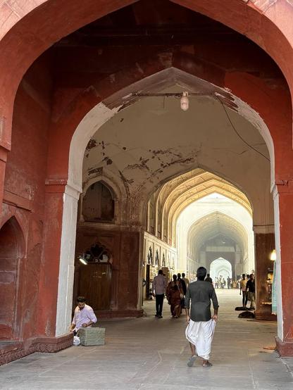 Looking through red sandstone doorway into the bazaar at Red Fort